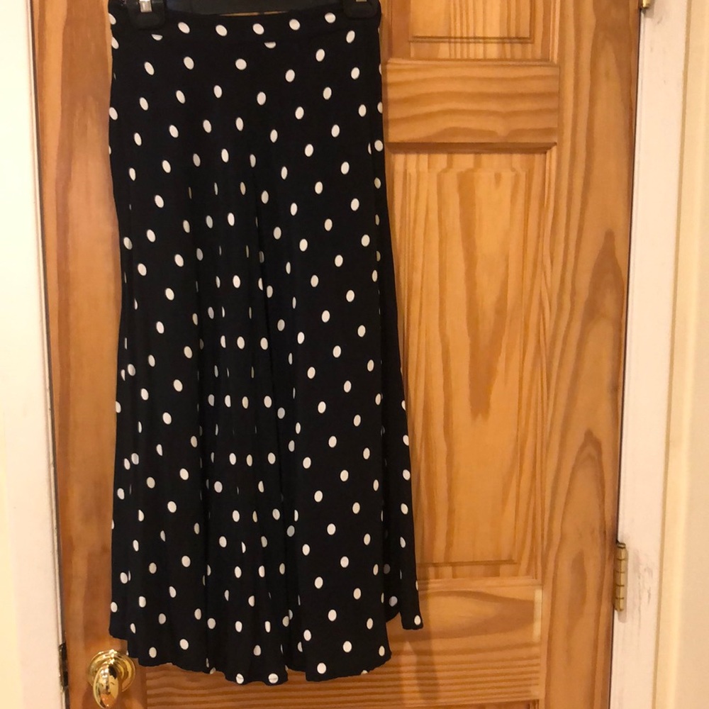 Navy skirt
